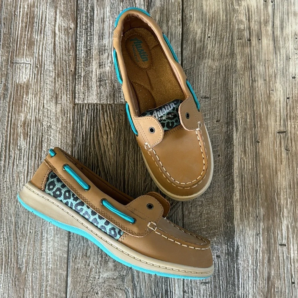 AUSTIN TRADING Company BOAT SHOES Slip On Tan TEAL LEOPARD Girls Size 5D
